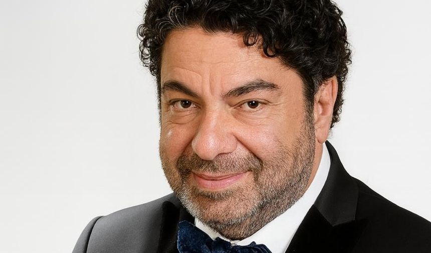 Hakan Taşıyan Sahnelere Hızlı Dönüş Yapıyor