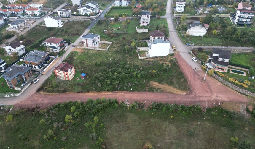 İzmit Belediyesinden Tüysüzler Mahallesi’ne yeni imar yolu