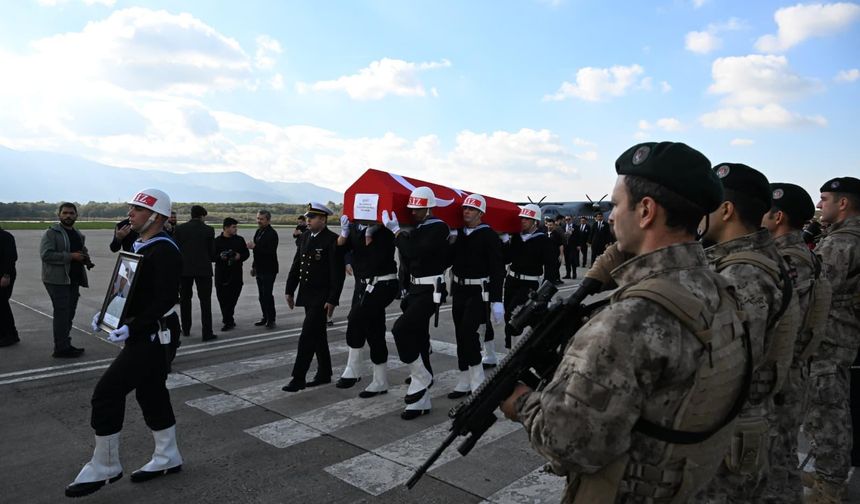 Şehit Akın Karakuş'un Naaşı Sakarya'ya Uğurlandı