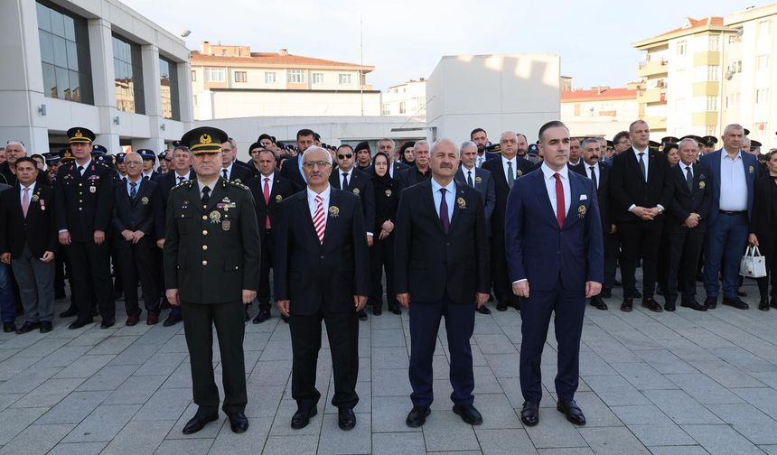 Atatürk Gebze’de saygı, minnet ve özlemle anıldı