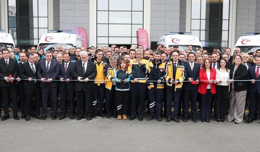 Kocaeli'ye 10 yeni ambulans tahsis edildi