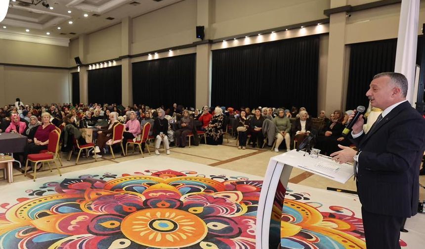 Büyükakın, 'İlham Veren Kadınlar Buluşması’na Katıldı