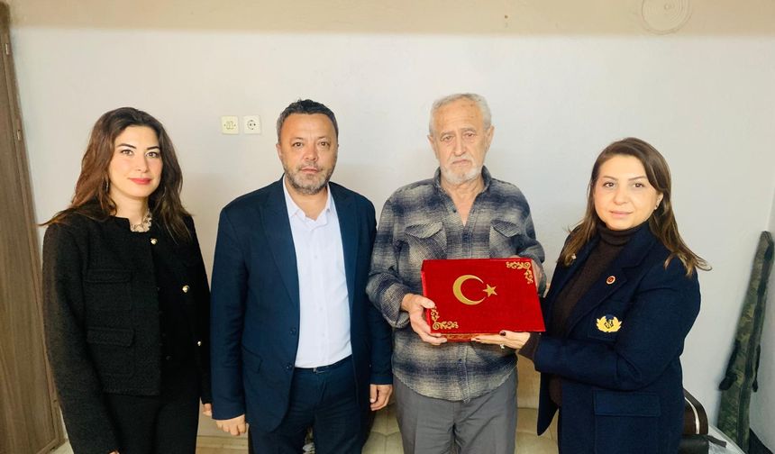 İzmit Belediyesi'nden Gazilere Vefa Ziyaretleri