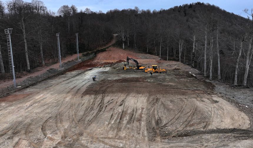 Kızak Pisti’ne Modern ve güvenli Yürüyen Bant Sistemi