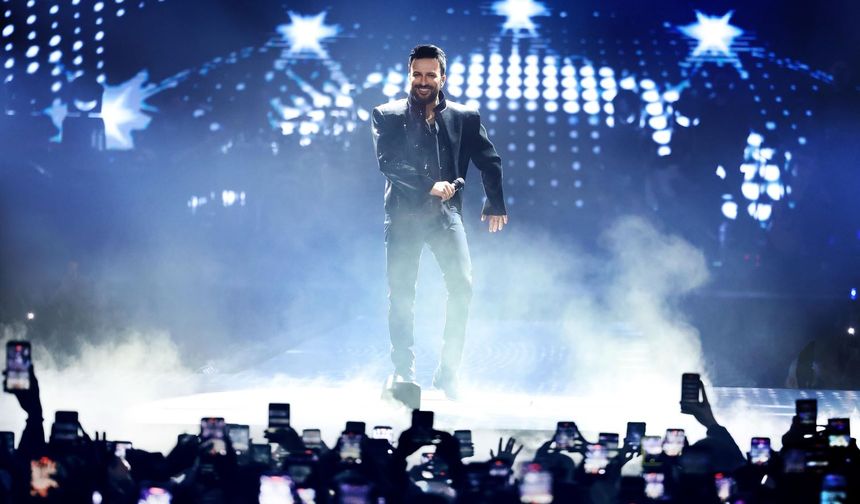 Tarkan’dan Eşine ve Kızına Duygusal Sözler