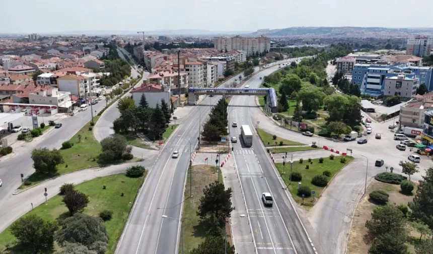 Tepebaşı Kavşağı'nın kapatılma süresi 24 Nisan'a uzatıldı