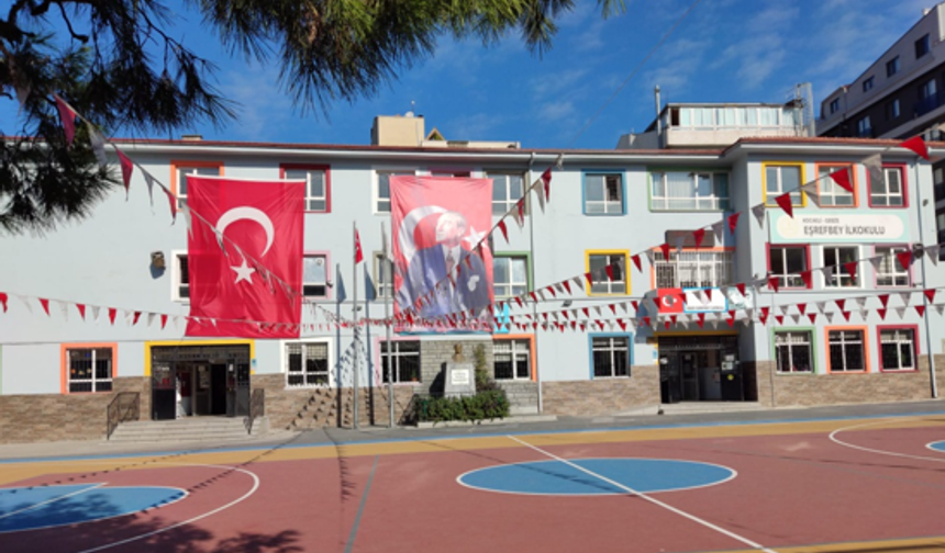 Asırlık Eşrefbey İlkokulu Tarih Oluyor!