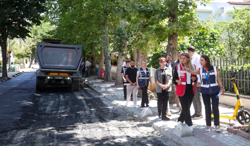 Bakırköy'ün yolları yenileniyor, altyapısı güçleniyor