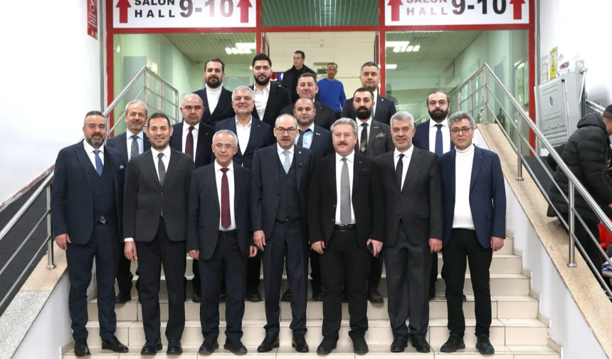 KAYSO, İstanbul Mobilya Fuarı'nda üyelerini yalnız bırakmadı