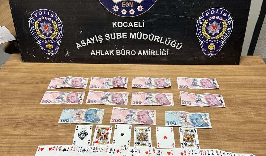 3 kişiye 34 bin 812 TL kumar cezası!