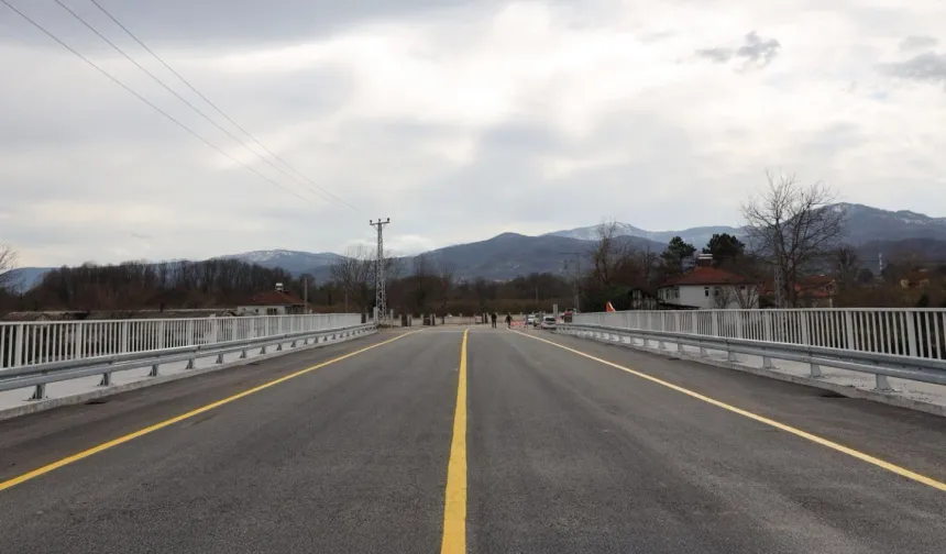 Sakarya Karapürçek Mesudiye Köprüsü Hizmete Başladı