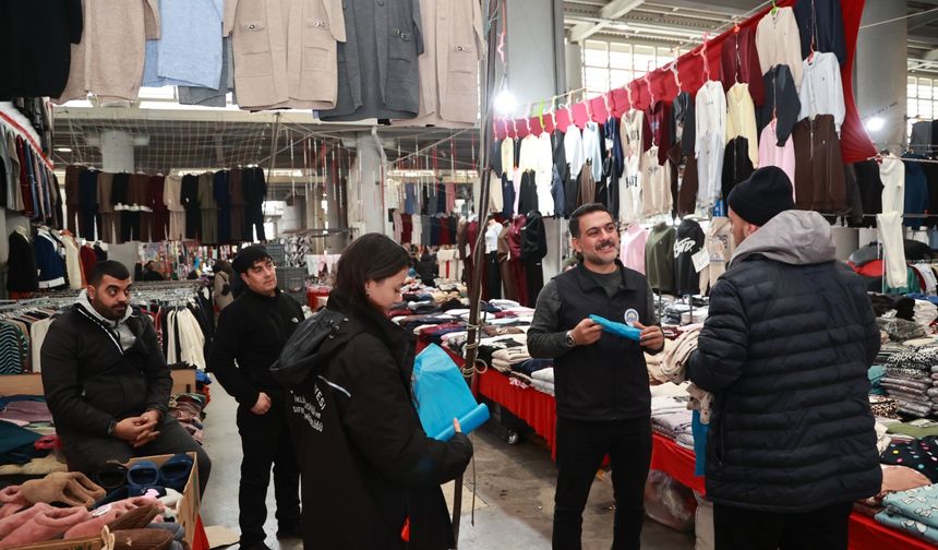 Gebze'de pazar yerlerinde sıfır atık dönemi başladı